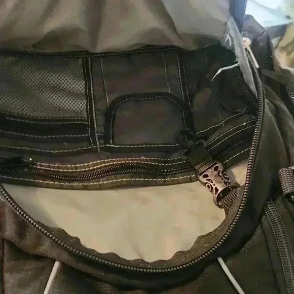 High Sierra laptop backpack - Picture 8 of 8